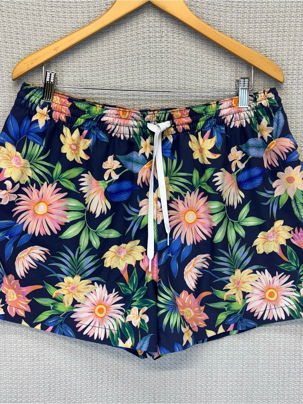 Lot Of 2 Chubbies Swim Trunks XXL Colorful Tropical Jellyfish Beach Floral EUC